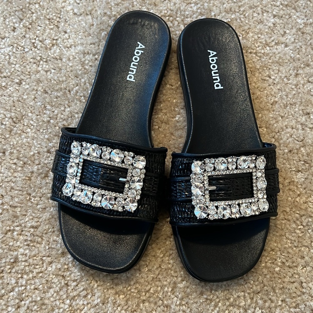 Abound Kayde jeweled rhinestone buckle raffia slide sandal black size 7 shoe - Picture 2 of 7